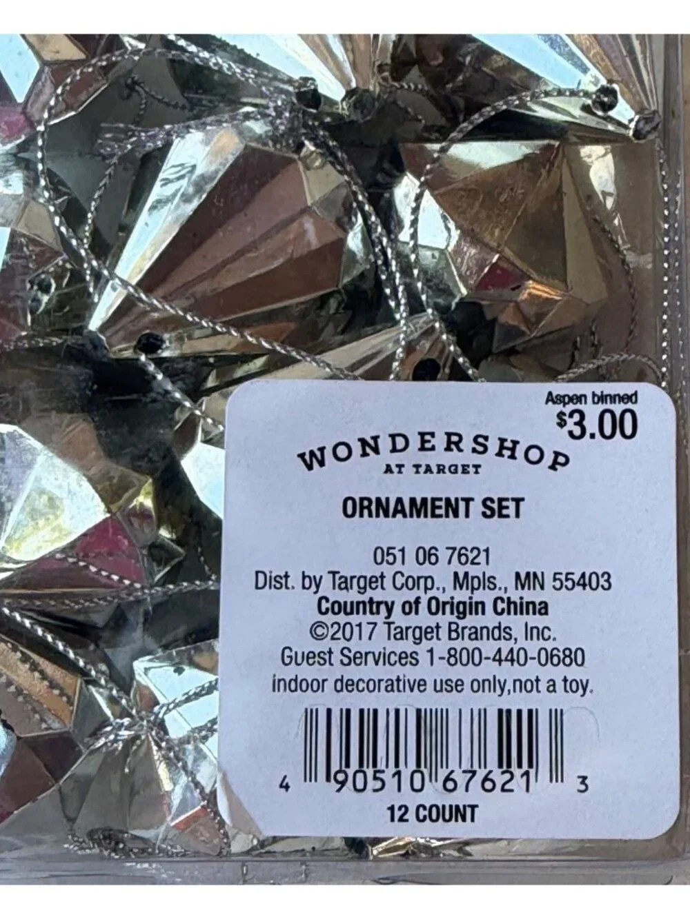 2017 12-pc. Wondershop At Target Silver Color Diamond Shape Ornament Set (READ)